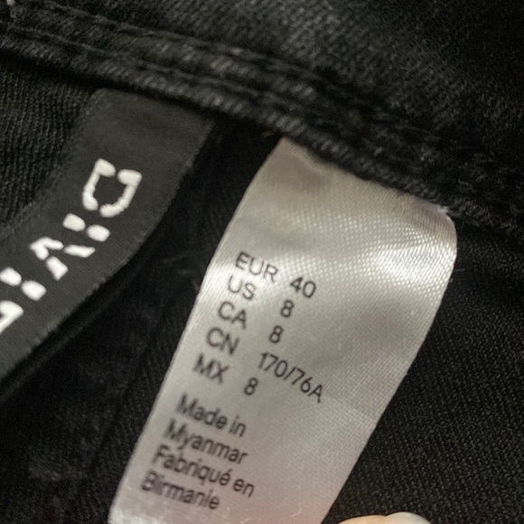 Women’s H&M Skinny Jeans-Size 8 - Picture 2 of 3